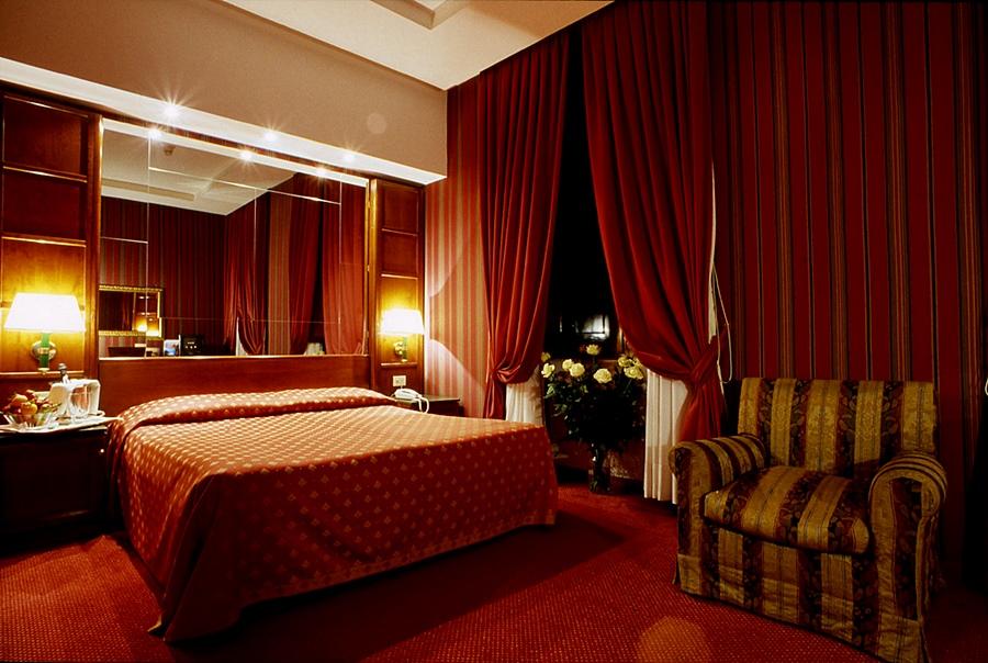 Atlante Garden Hotel Rome Exterior photo