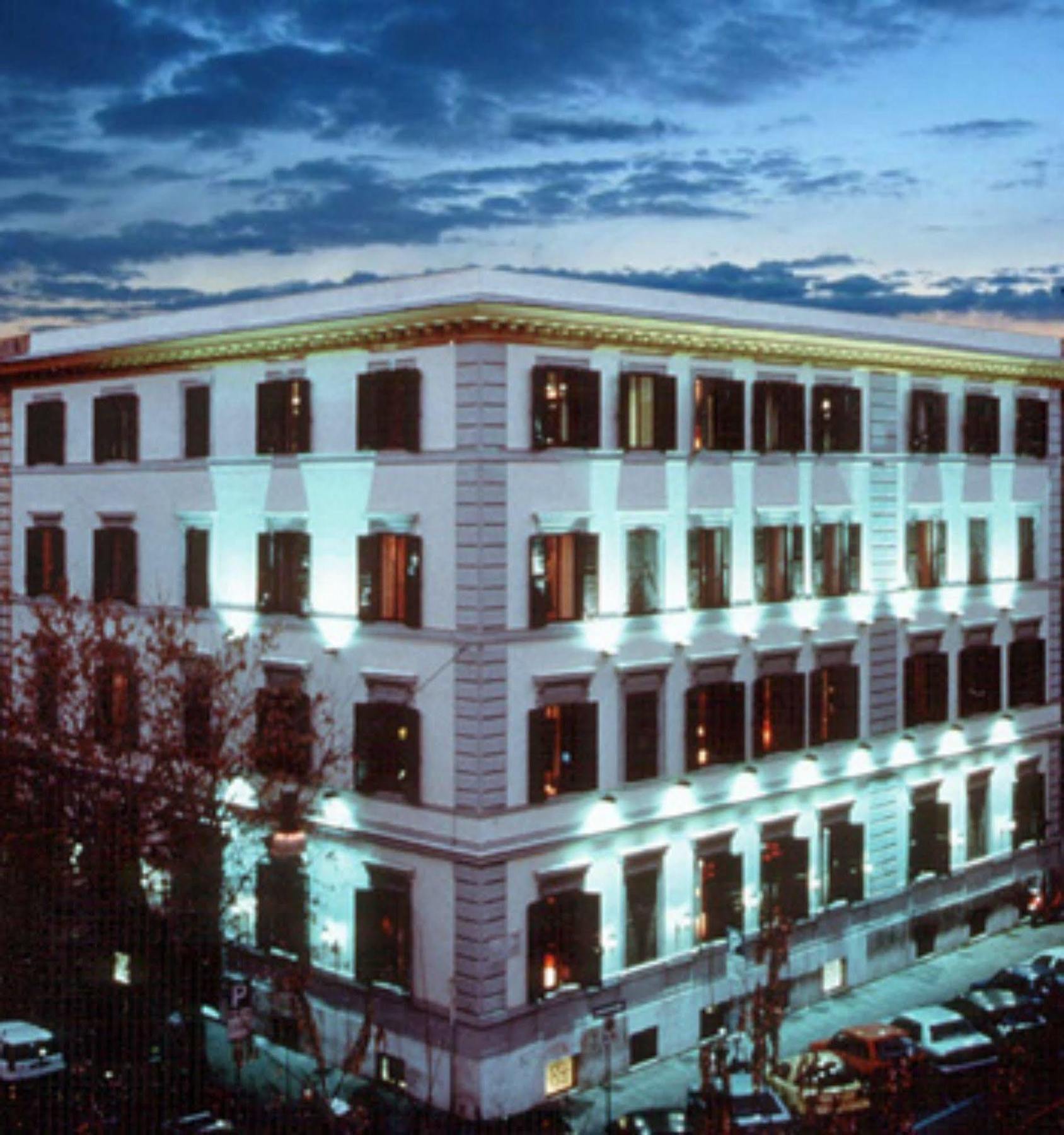Atlante Garden Hotel Rome Exterior photo