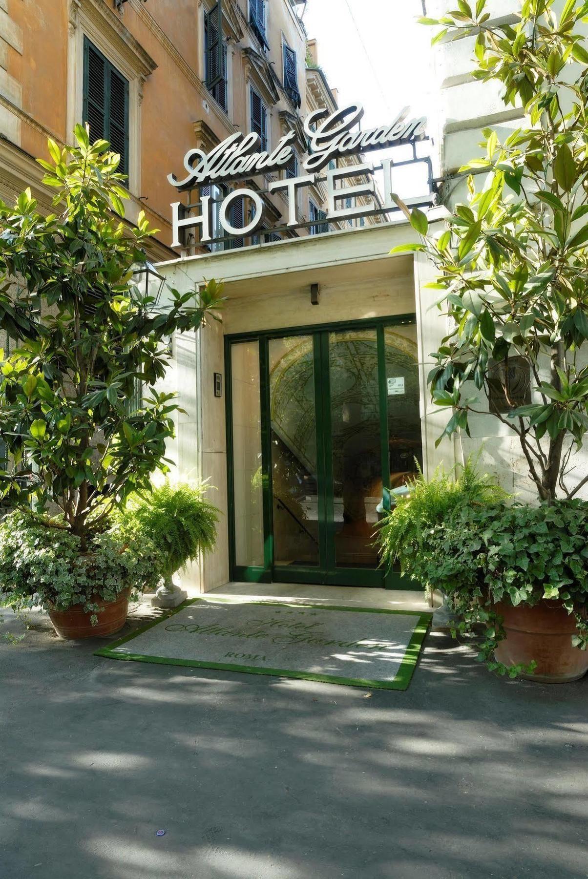 Atlante Garden Hotel Rome Exterior photo