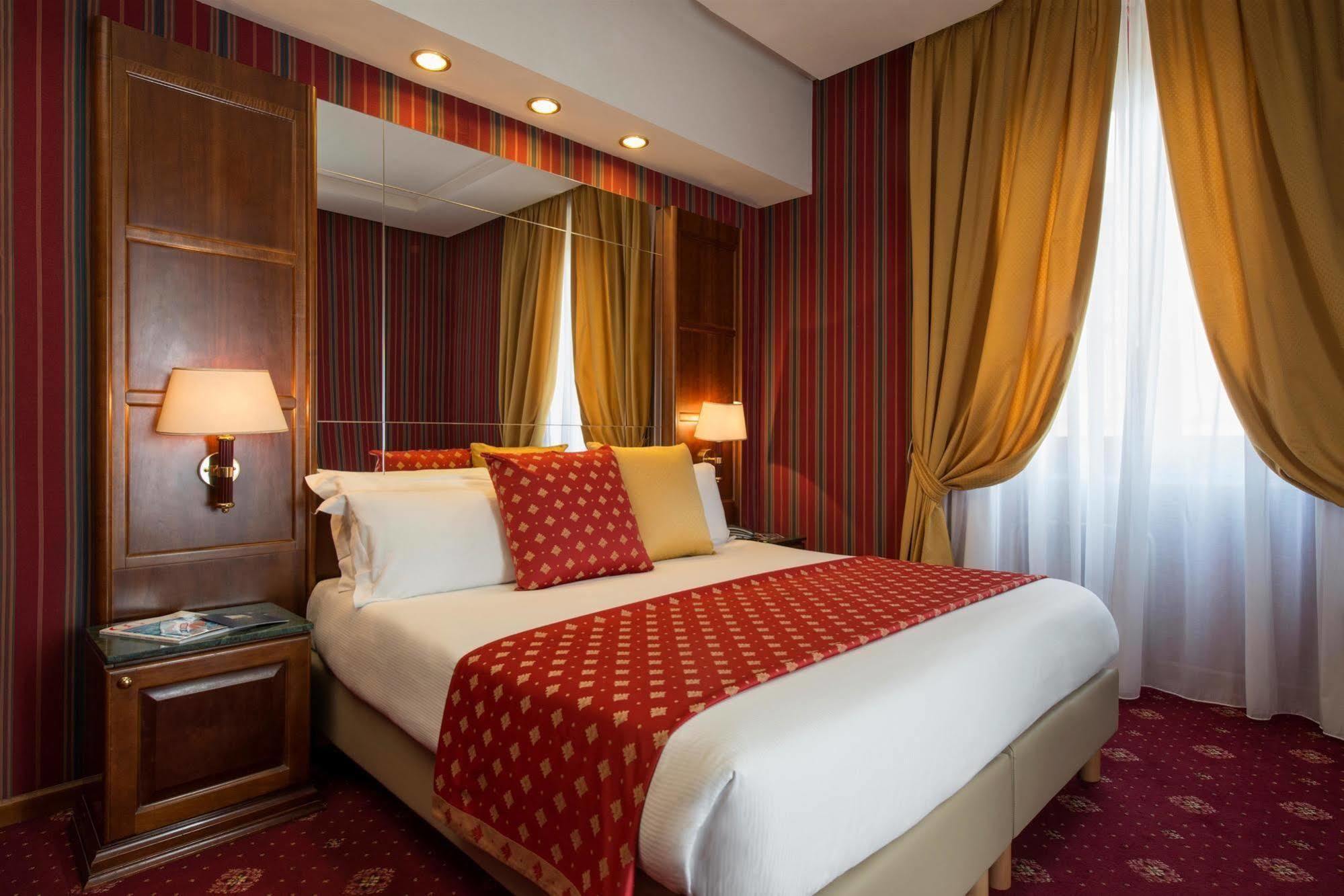 Atlante Garden Hotel Rome Exterior photo